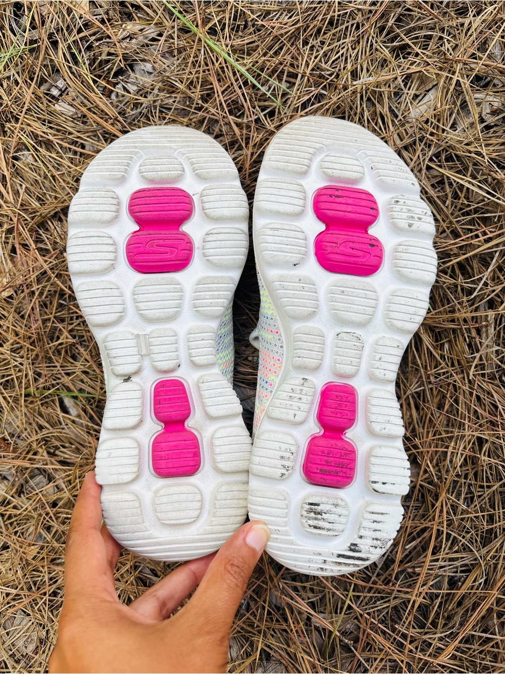 Skechers Women’s Go Walk Ultra Glad Slip On in white & multi size 8 - Picture 10 of 10